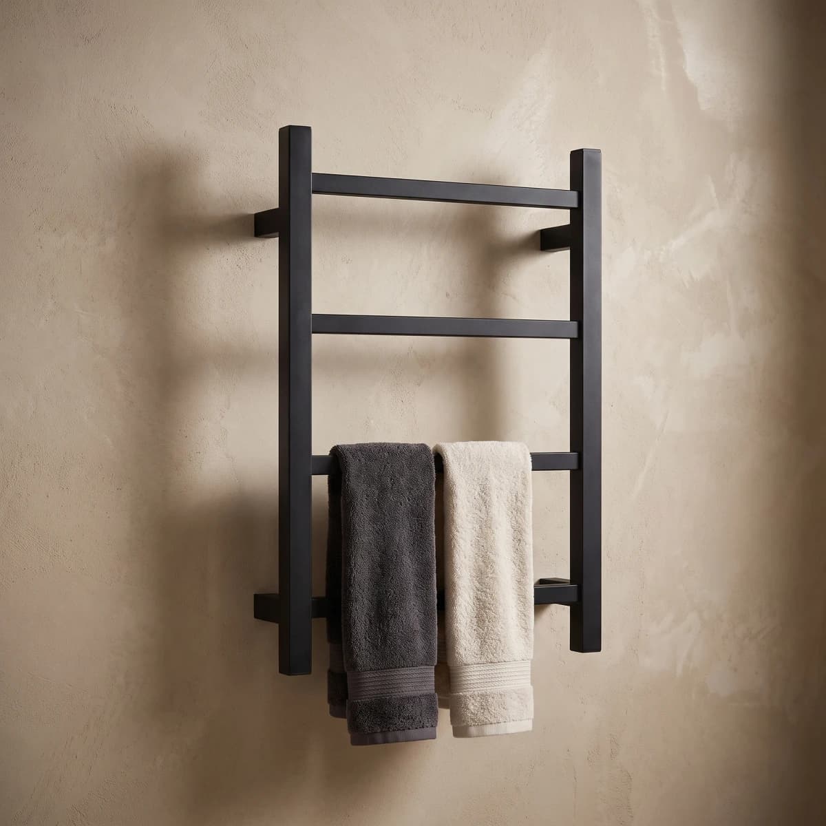 Aquaro 4 Bar Square Ladder Towel Rail in Matte Black