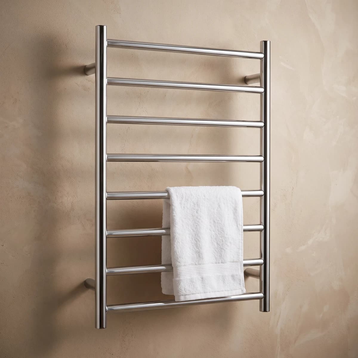 Aquaro 8 Bar Round Ladder Towel Rail, Standard