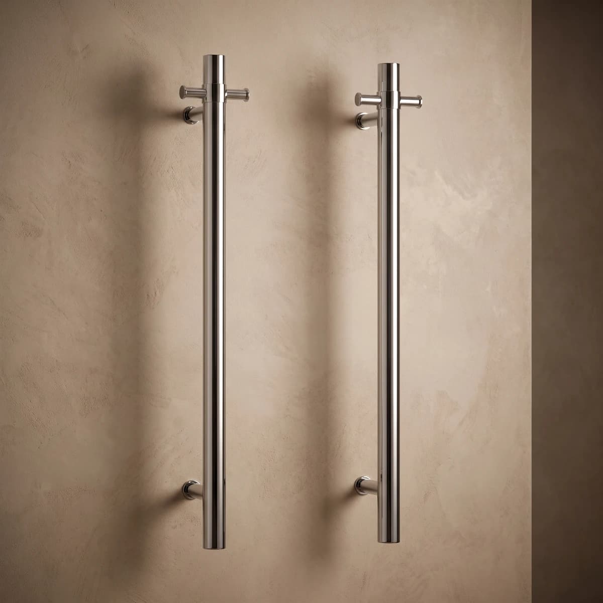 Aquaro Chrome Heated Rail 900mm, Standard