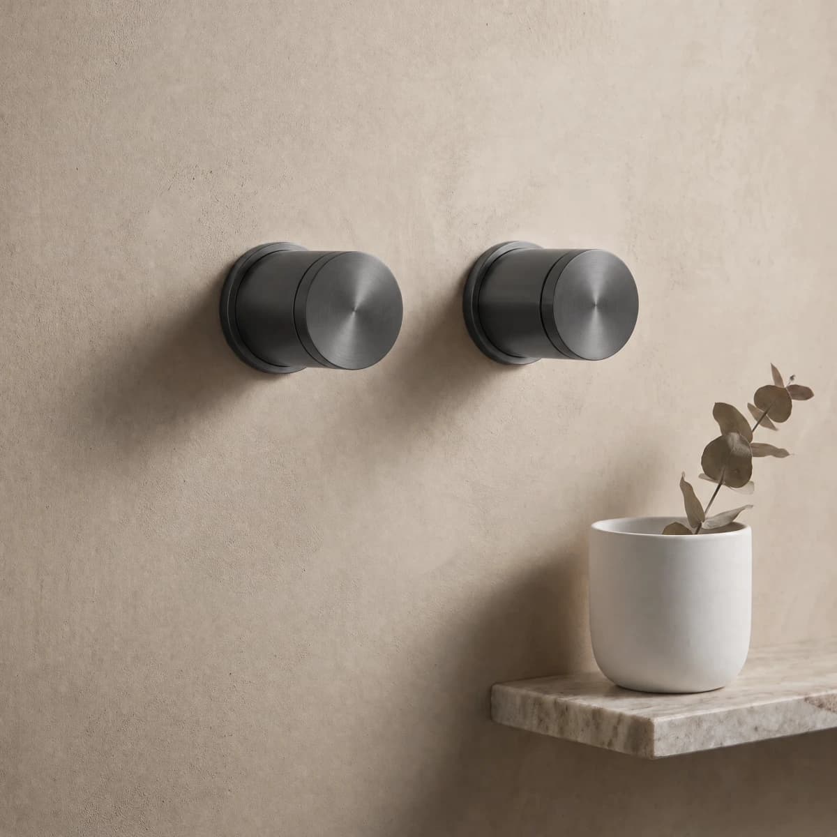 Aquaro Poise Double Round Taps in Gunmetal