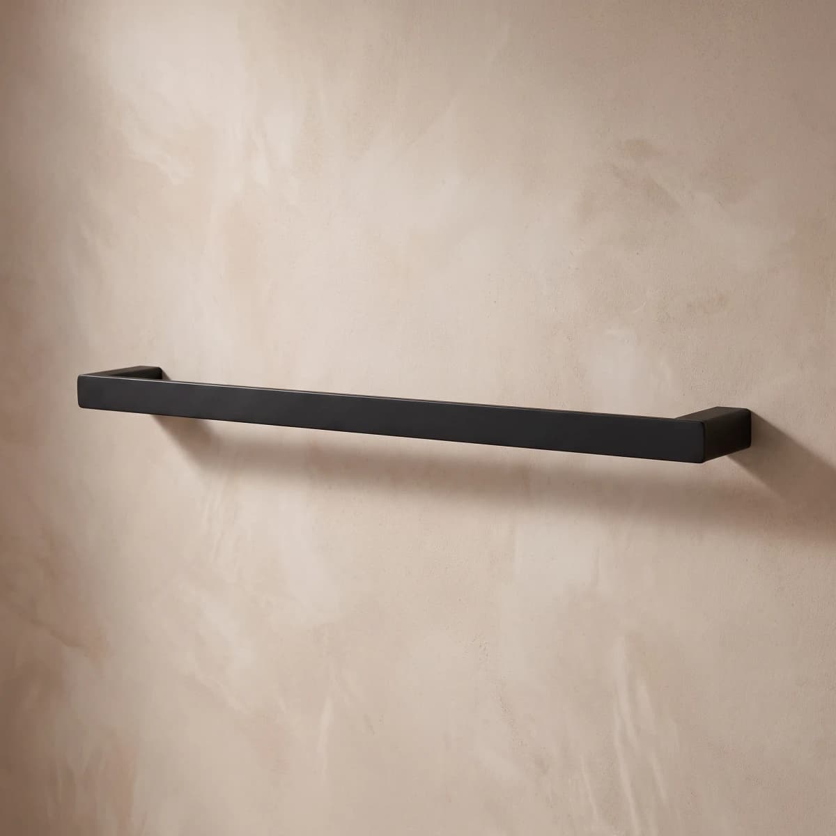Aquaro Rect Single Towel Rail in Matte Black