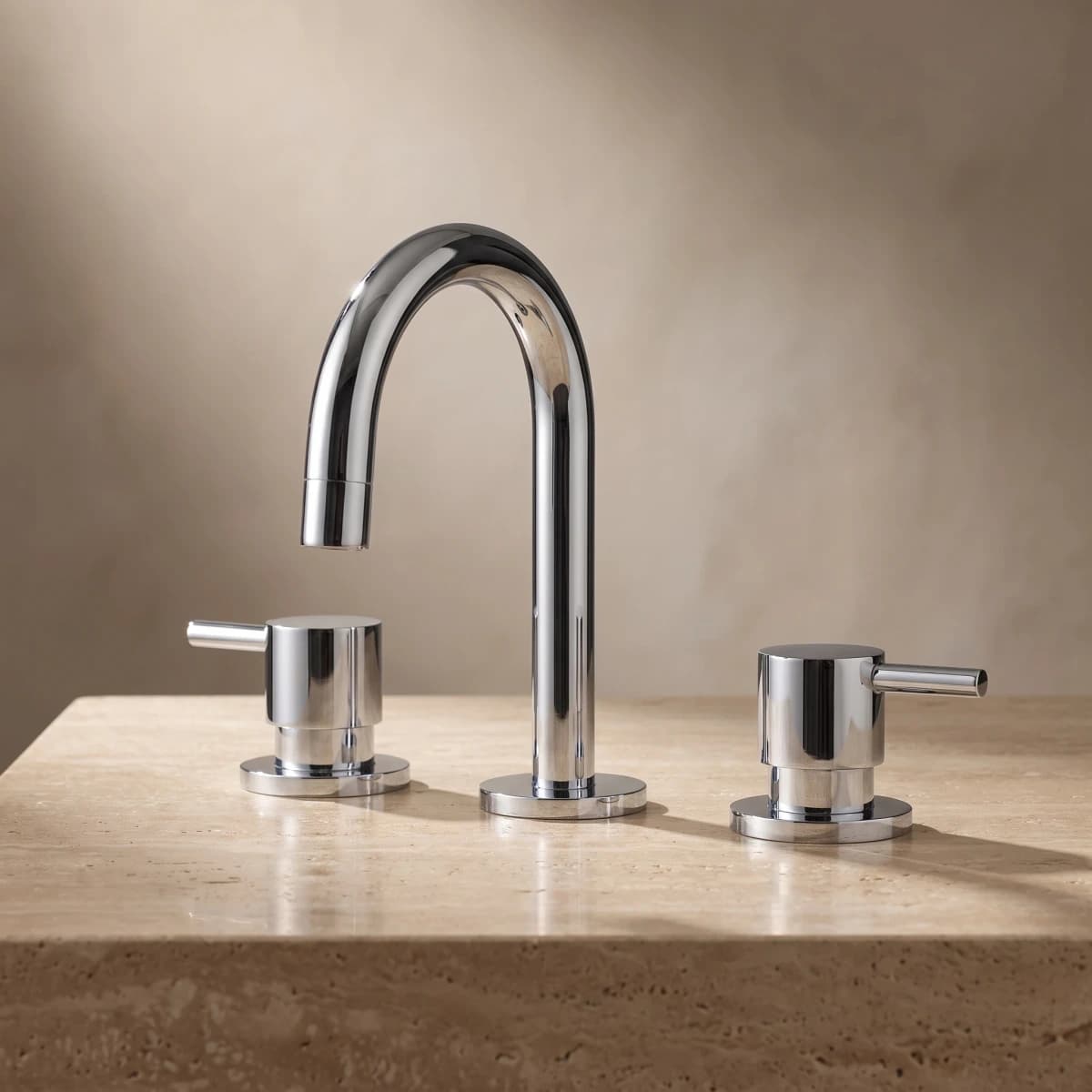 Aquaro Round Handle Basin Set, Standard