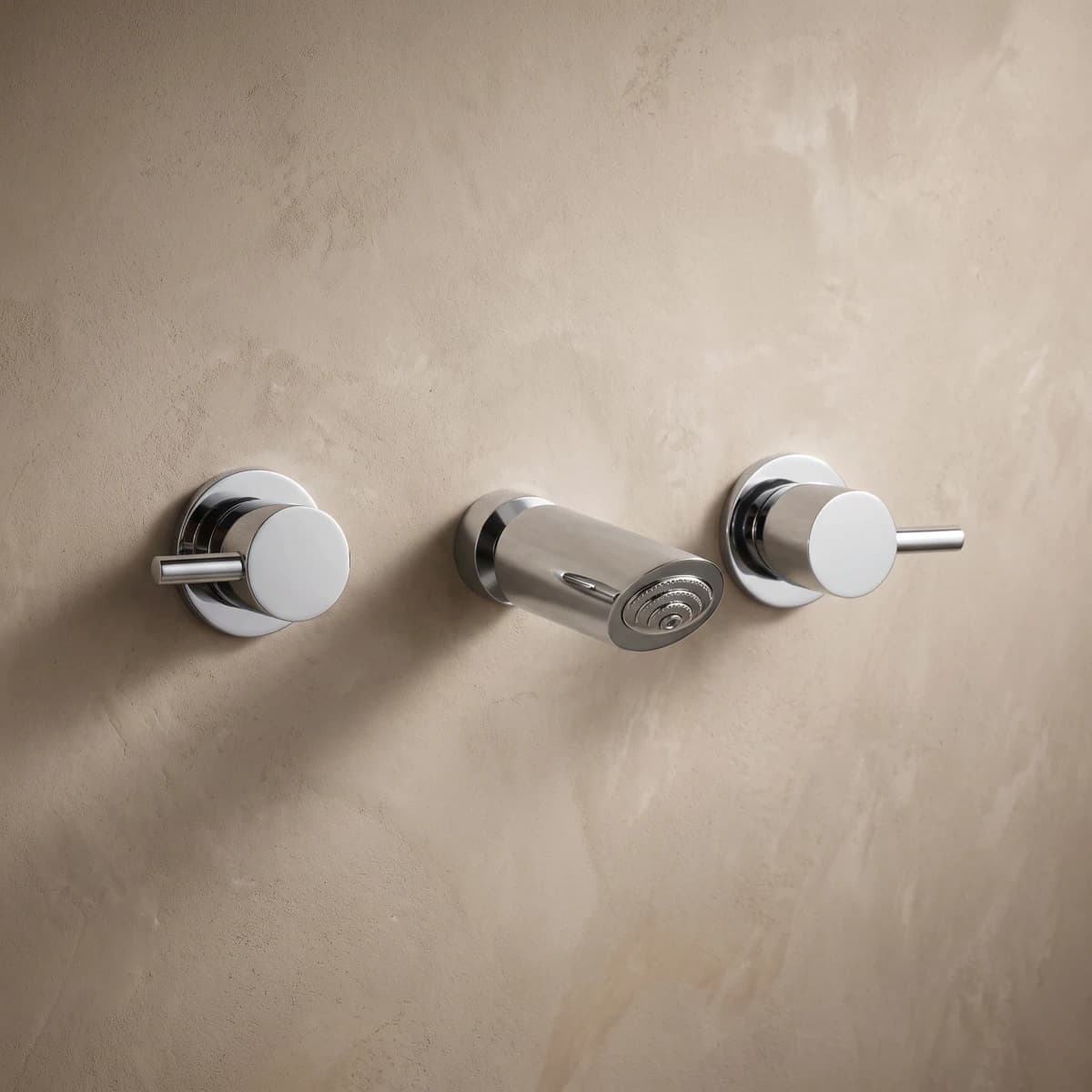 Aquaro Round Handle Shower Set, Standard