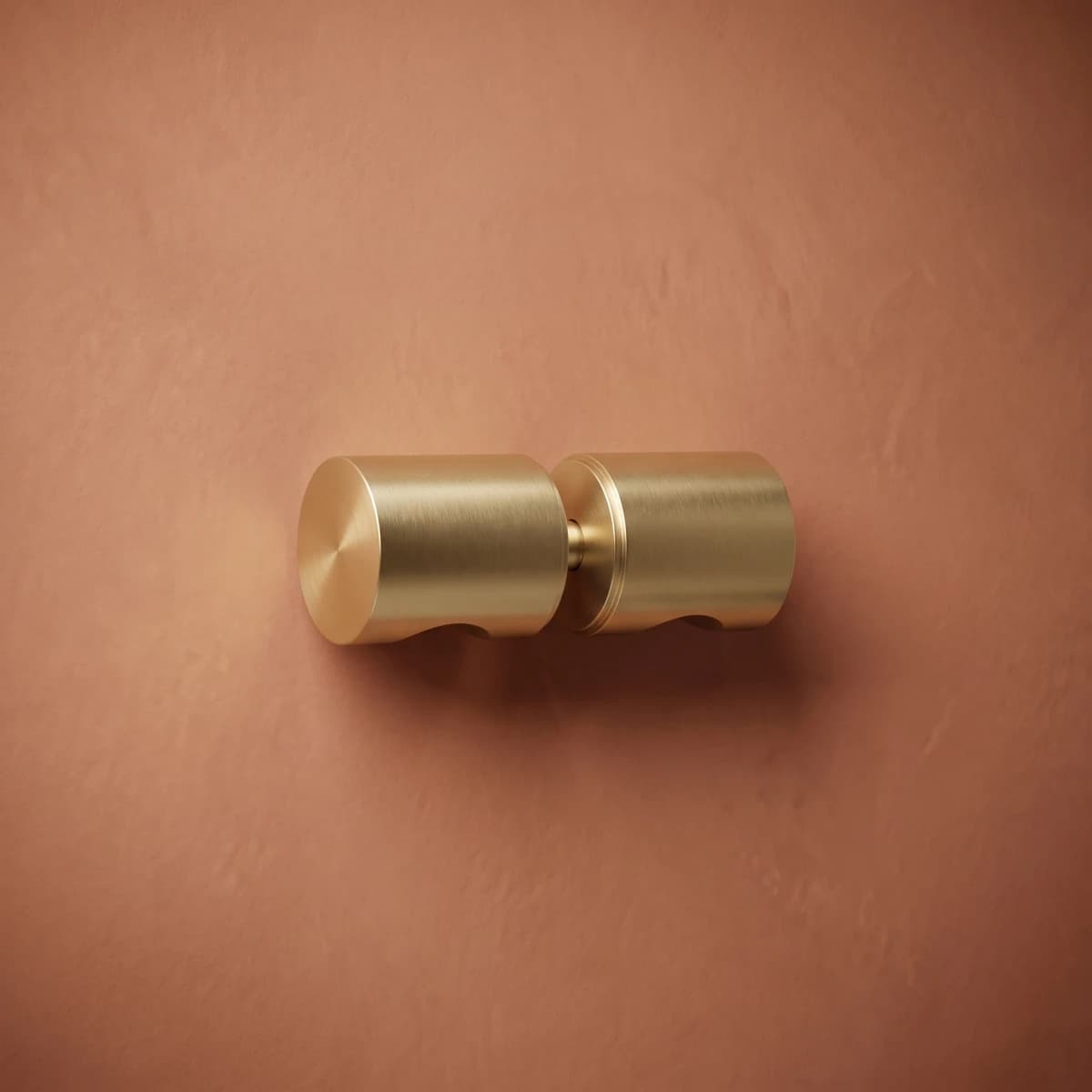 Aquaro Shower Door Handle in Brushed Gold