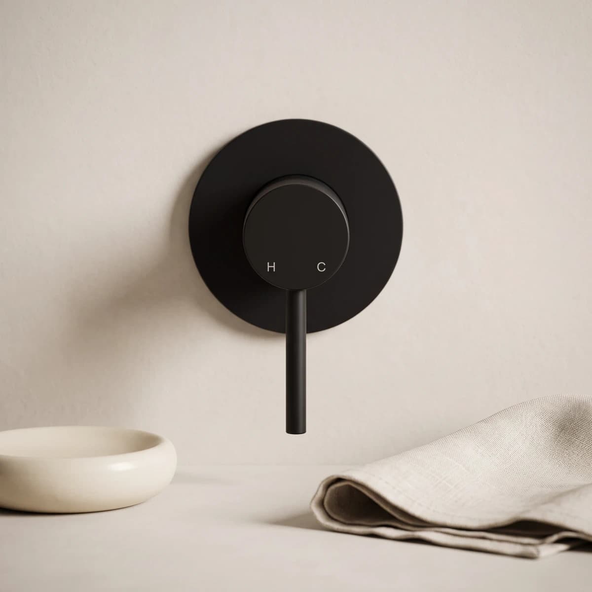 Aquaro Wall Mixer in Matte Black