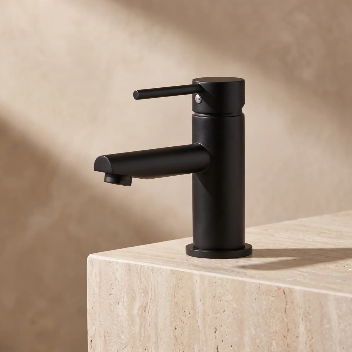 Aquaro Basin Mixer – Straight Spout in Matte Black